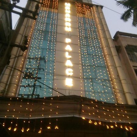 Hotel Monsoon Palace Guwahati Exterior foto