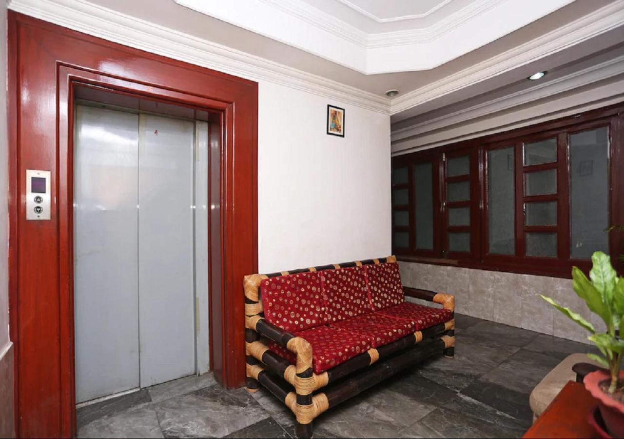 Hotel Monsoon Palace Guwahati Exterior foto