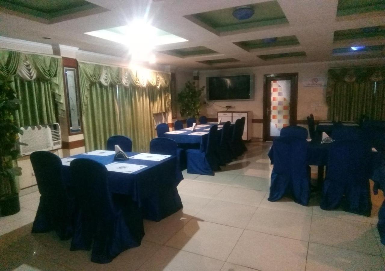 Hotel Monsoon Palace Guwahati Exterior foto