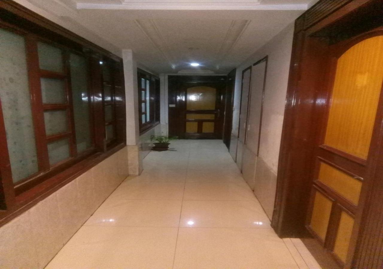 Hotel Monsoon Palace Guwahati Exterior foto